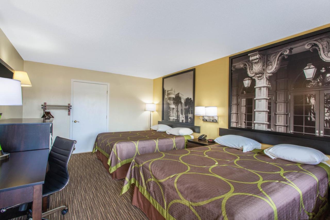 Super 8 By Wyndham Florence Exterior foto